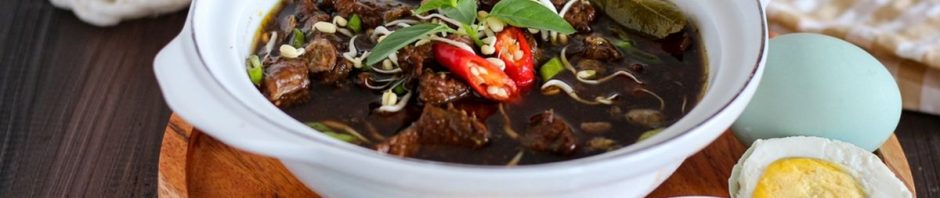 Rawon, Sup Daging Sapi Hitam Khas Jawa Timur yang Mendunia