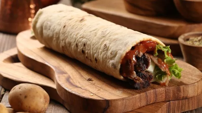 Wisata Kuliner Kebab: Dari Jalanan Istanbul hingga Restoran Modern Dunia